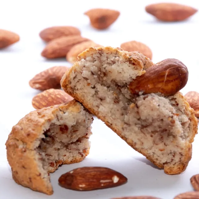 Rarezzze Amaretti Paste di Mandorla 1 kg morbidi